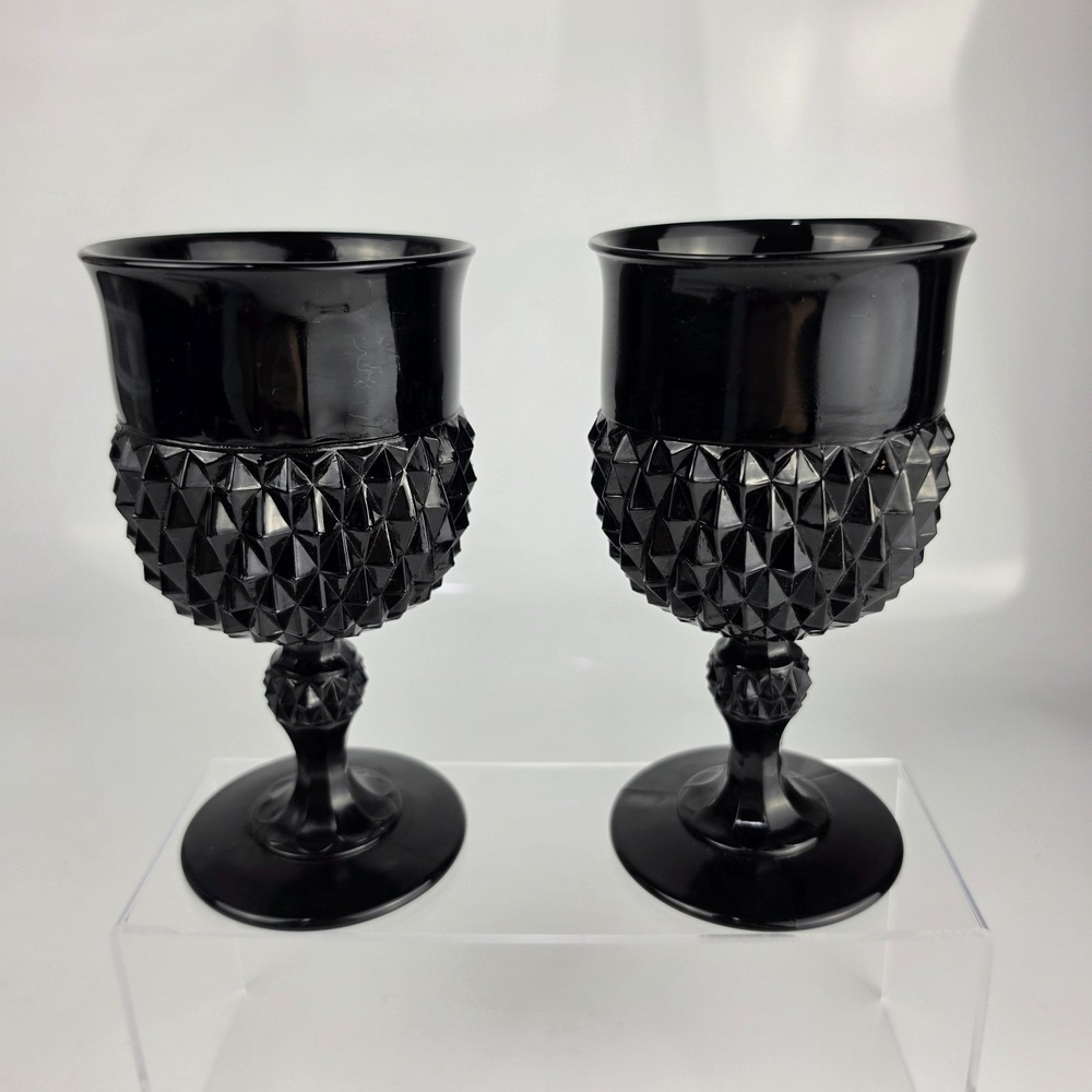 Tiara Exclusive Cameo Black Diamond‎ Point Water Goblets Large Set of 2 Gothic
